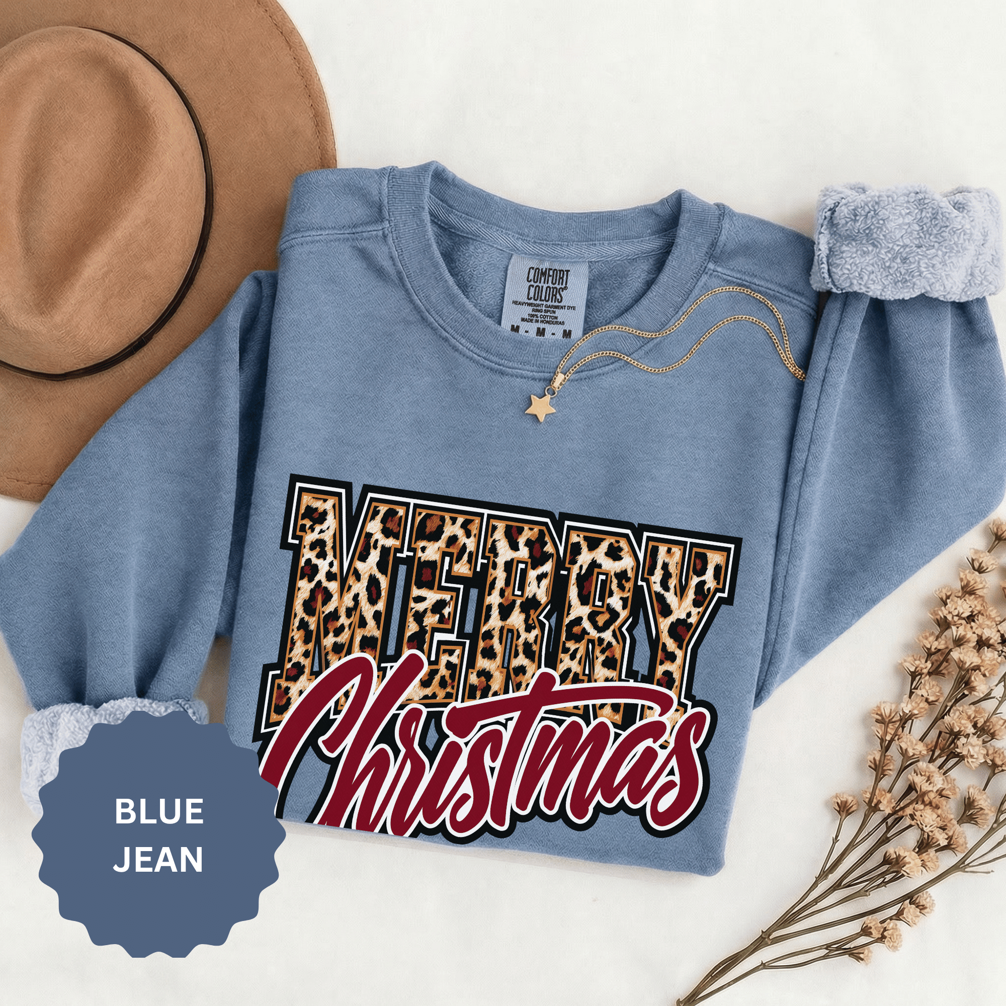 Merry Christmas Leopard Print Sweatshirt, Trendy Holiday Crewneck, Cheetah Lettering Pullover, Festive Gift for Women, Mom or Teacher
