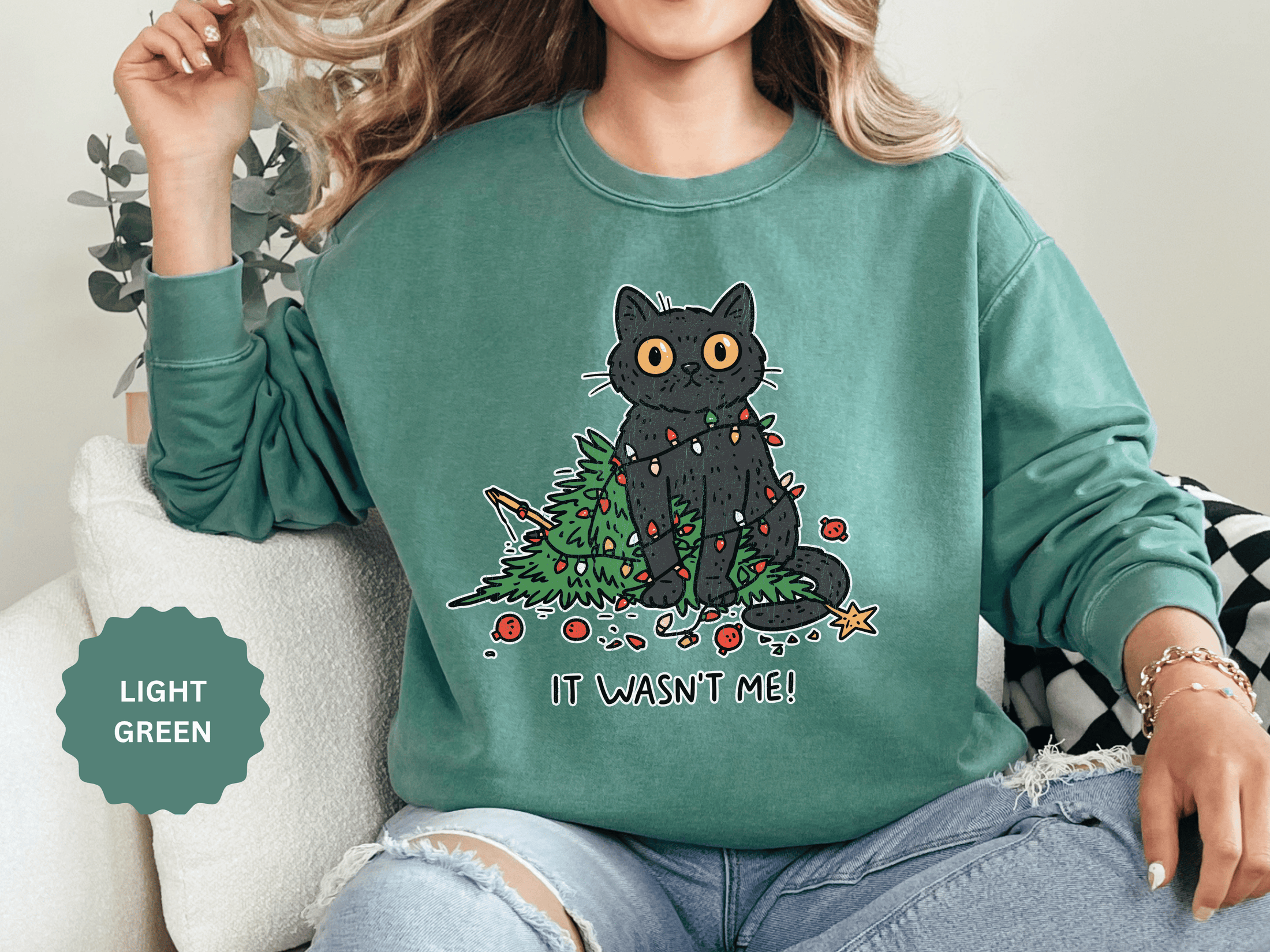 It Wasn't Me Black Cat Christmas Sweatshirt, Funny Holiday Crewneck, Mischievous Kitty Lights Pullover, Gift for Cat Mom or Cat Dad
