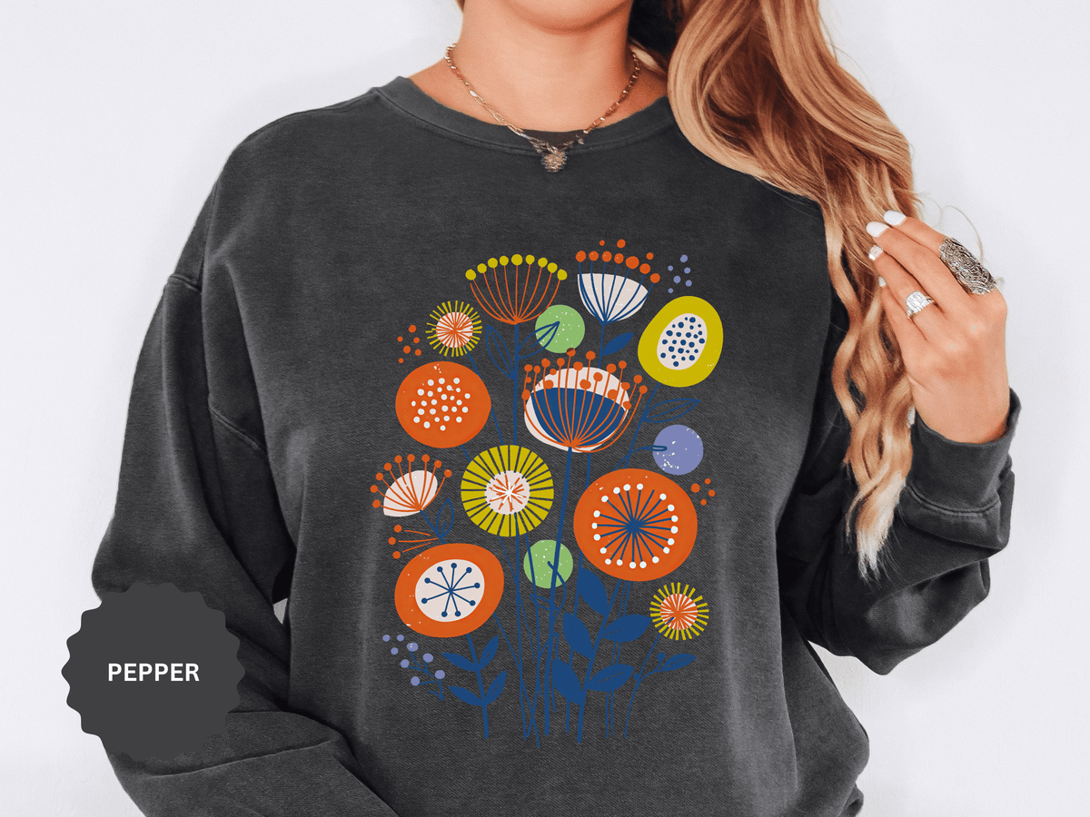 Retro Floral Graphic Sweatshirt, Colorful Botanical Pullover for Flower Lovers, Mid Century Garden Top, Cheerful Nature Gift for Her