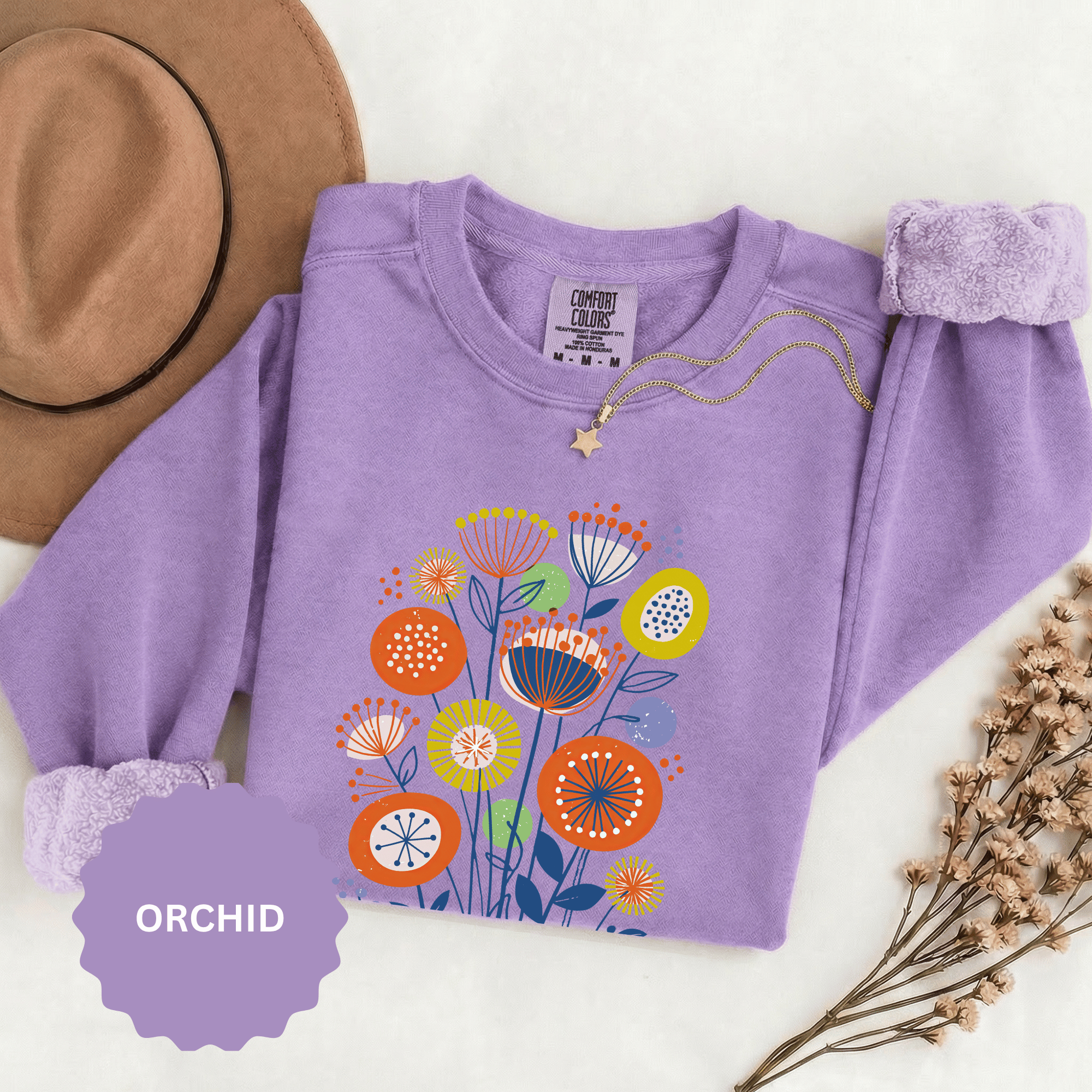 Retro Floral Graphic Sweatshirt, Colorful Botanical Pullover for Flower Lovers, Mid Century Garden Top, Cheerful Nature Gift for Her