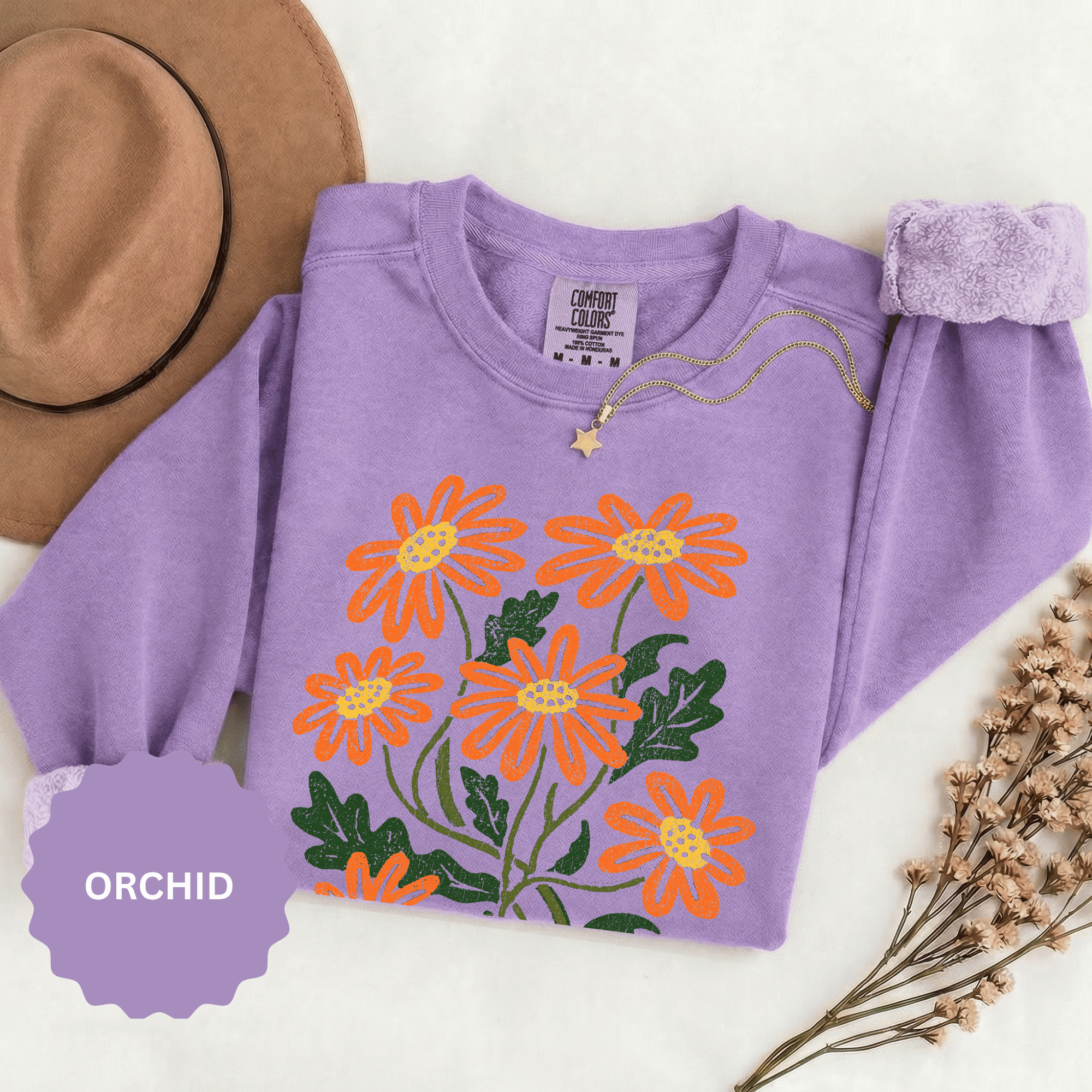 Orange Daisy Graphic Sweatshirt, Retro Floral Pullover for Flower Lovers, Groovy Botanical Top, Cheerful Garden Gift for Women