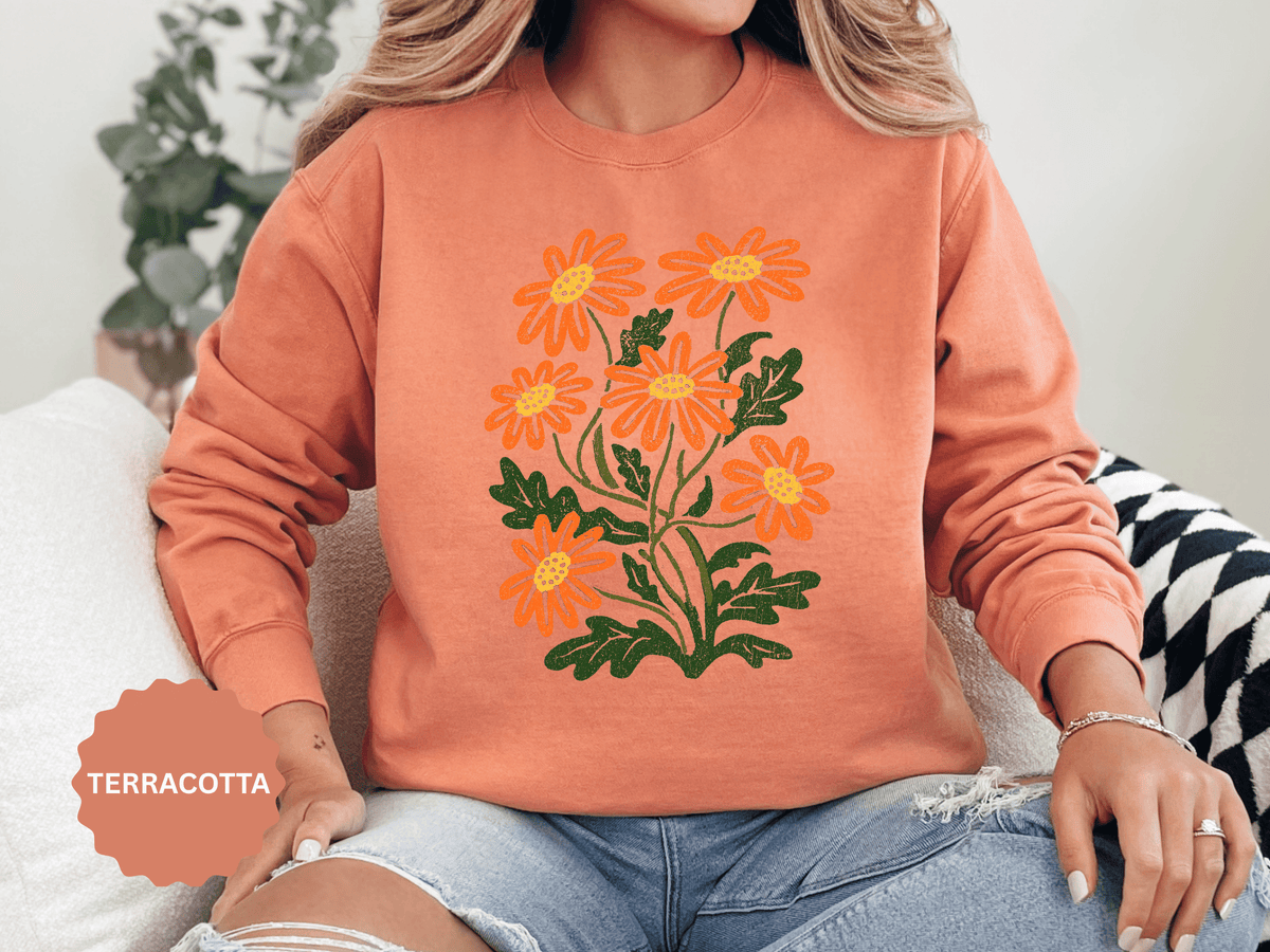 Orange Daisy Graphic Sweatshirt, Retro Floral Pullover for Flower Lovers, Groovy Botanical Top, Cheerful Garden Gift for Women
