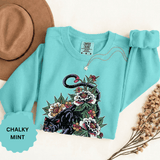 Traditional Panther Graphic Sweatshirt, Floral Tattoo Pullover for Men and Women, Old School Big Cat Top