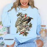 Winter Birds Graphic Sweatshirt, Vintage Woodland Pullover for Bird Lovers, Festive Nature Top, Cozy Christmas Gift for Birdwatchers