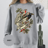 Winter Birds Graphic Sweatshirt, Vintage Woodland Pullover for Bird Lovers, Festive Nature Top, Cozy Christmas Gift for Birdwatchers