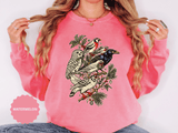 Winter Birds Graphic Sweatshirt, Vintage Woodland Pullover for Bird Lovers, Festive Nature Top, Cozy Christmas Gift for Birdwatchers