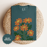 Orange Daisy Graphic Shirt, Retro Floral T-Shirt for Flower Lovers, Groovy Botanical Tee, Cheerful Garden Gift for Women and Gardeners
