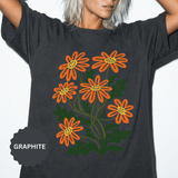 Orange Daisy Graphic Shirt, Retro Floral T-Shirt for Flower Lovers, Groovy Botanical Tee, Cheerful Garden Gift for Women and Gardeners
