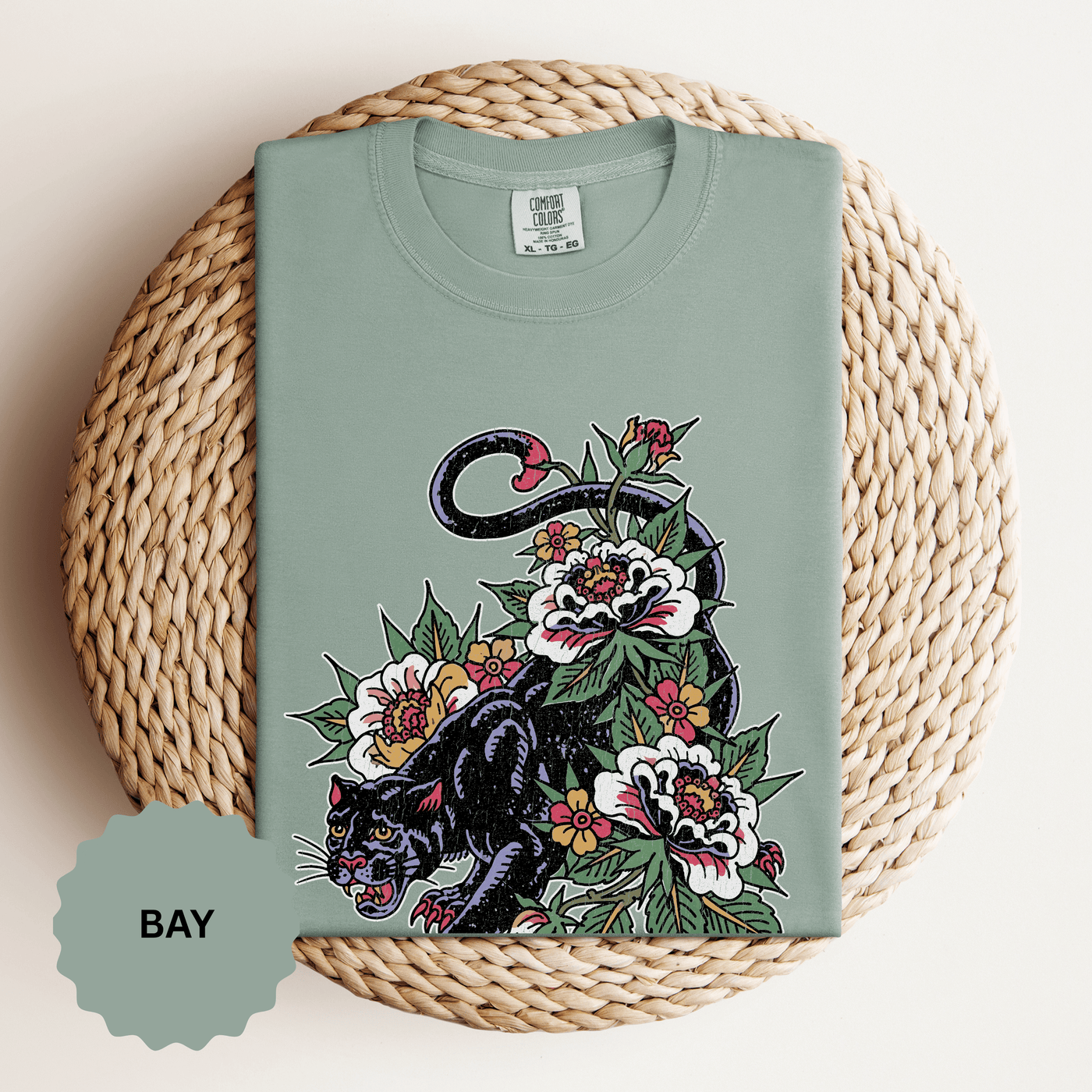 Traditional Panther Graphic Shirt, Floral Tattoo T-Shirt for Men and Women, Old School Big Cat Tee, Alternative Art Gift for Tattoo Fans