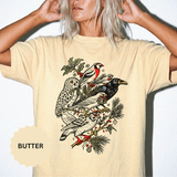 Winter Birds Graphic Shirt, Vintage Woodland T-Shirt for Bird Lovers, Festive Nature Tee, Cozy Christmas Gift for Birdwatchers and Moms