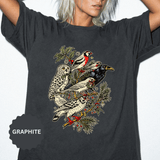 Winter Birds Graphic Shirt, Vintage Woodland T-Shirt for Bird Lovers, Festive Nature Tee, Cozy Christmas Gift for Birdwatchers and Moms