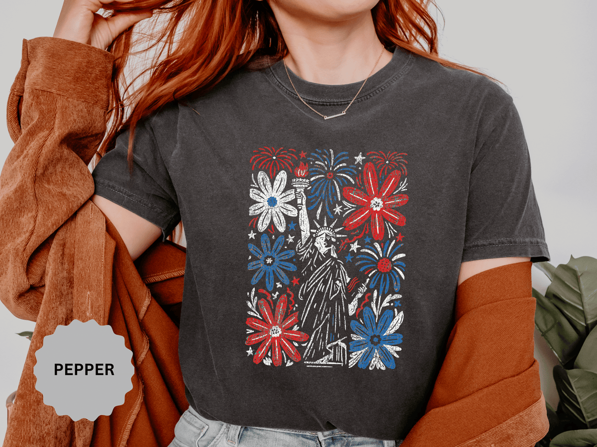 Patriotic Fireworks Shirt, Red White Blue Flower Graphic Tee, Americana T Shirt, Fourth of July Outfit, Vintage USA Gift for Women