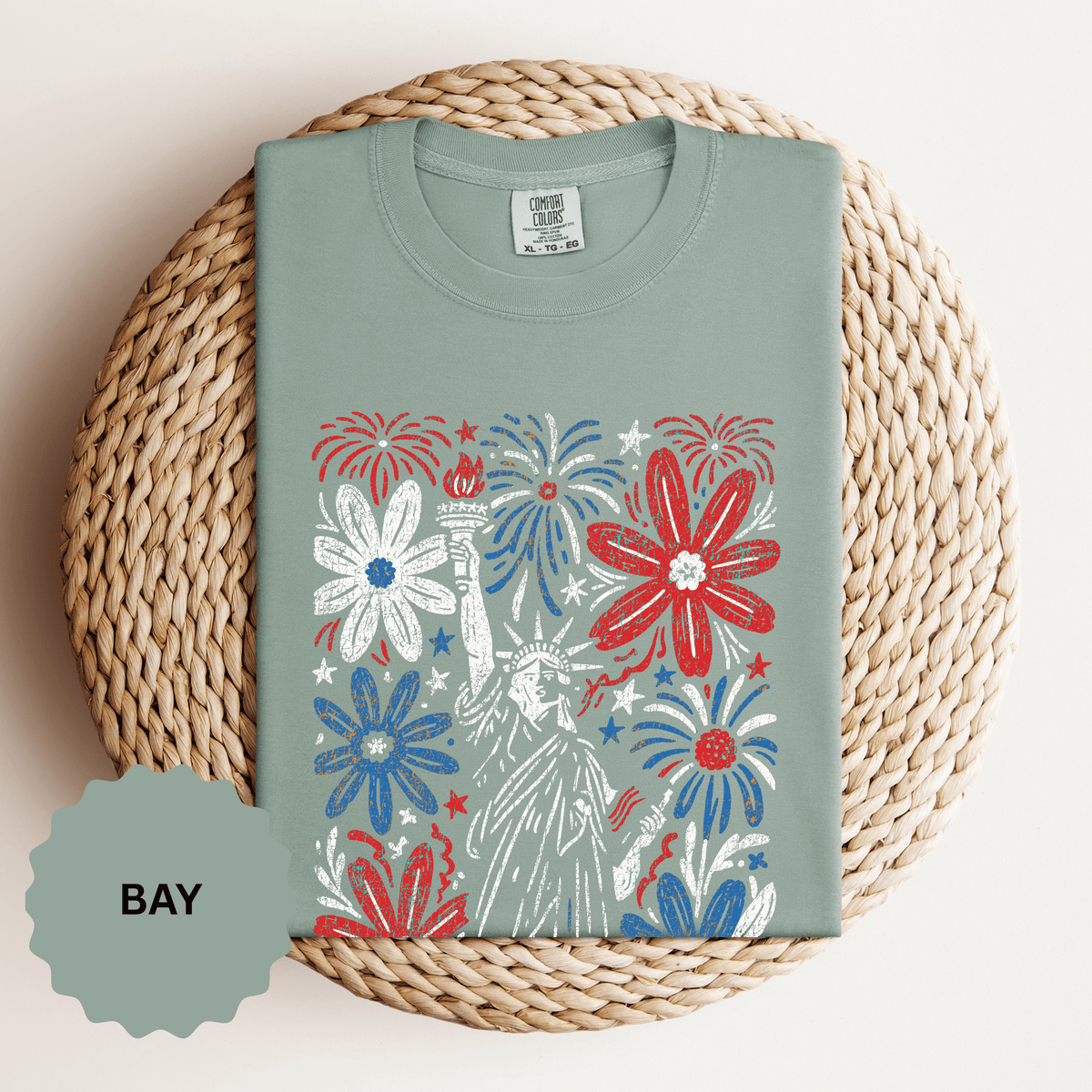 Patriotic Fireworks Shirt, Red White Blue Flower Graphic Tee, Americana T Shirt, Fourth of July Outfit, Vintage USA Gift for Women