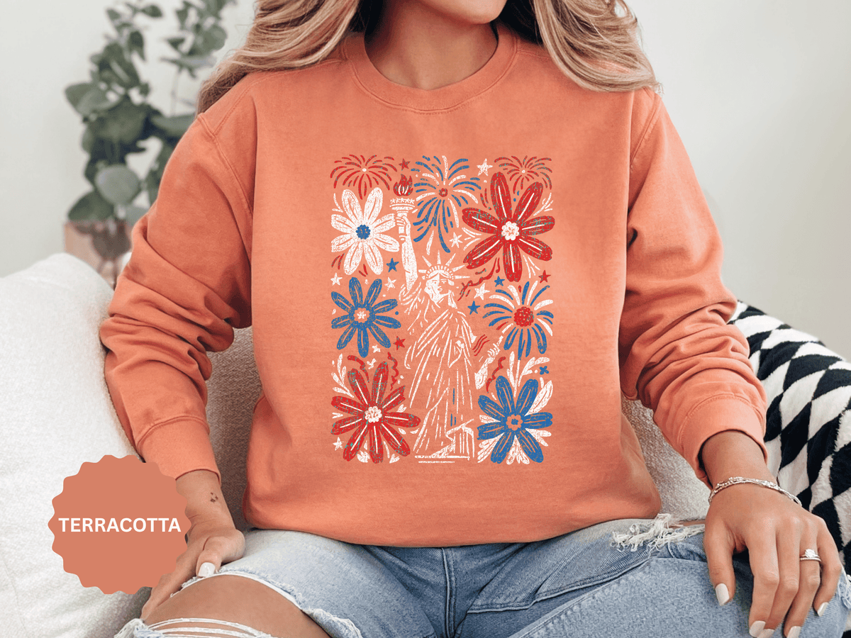 Patriotic Fireworks Sweatshirt, Red White Blue Flower Graphic Pullover, Americana Crewneck, Fourth of July Outfit, USA Gift
