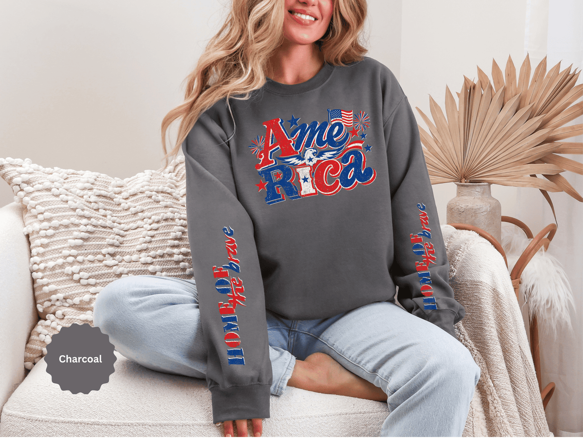 America Graphic Sweatshirt, Vintage USA Pullover, Patriotic American Flag Top, Fourth of July Outfit, Americana Gift for Women