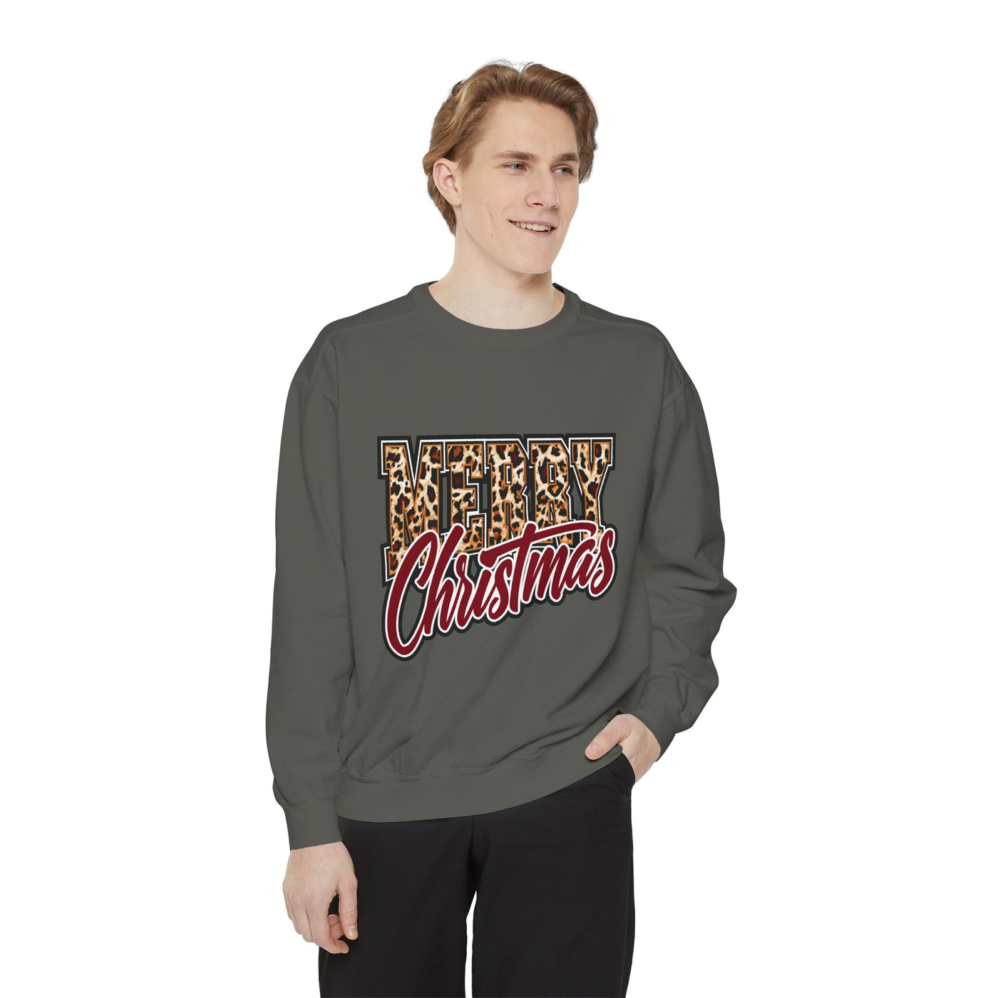 Merry Christmas Leopard Print Sweatshirt, Trendy Holiday Crewneck, Cheetah Lettering Pullover, Festive Gift for Women, Mom or Teacher