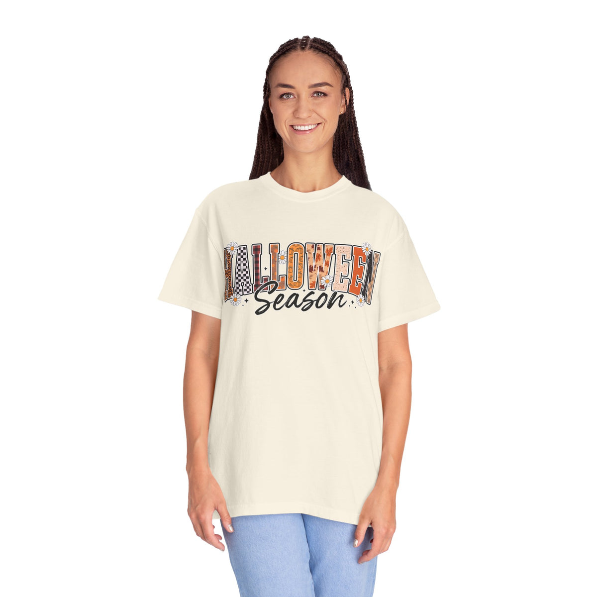 Halloween Season Shirt, Leopard Plaid Pumpkin Letter Graphic Tee, Cute Fall Gift for Women, Spooky October Outfit for Teachers and Moms