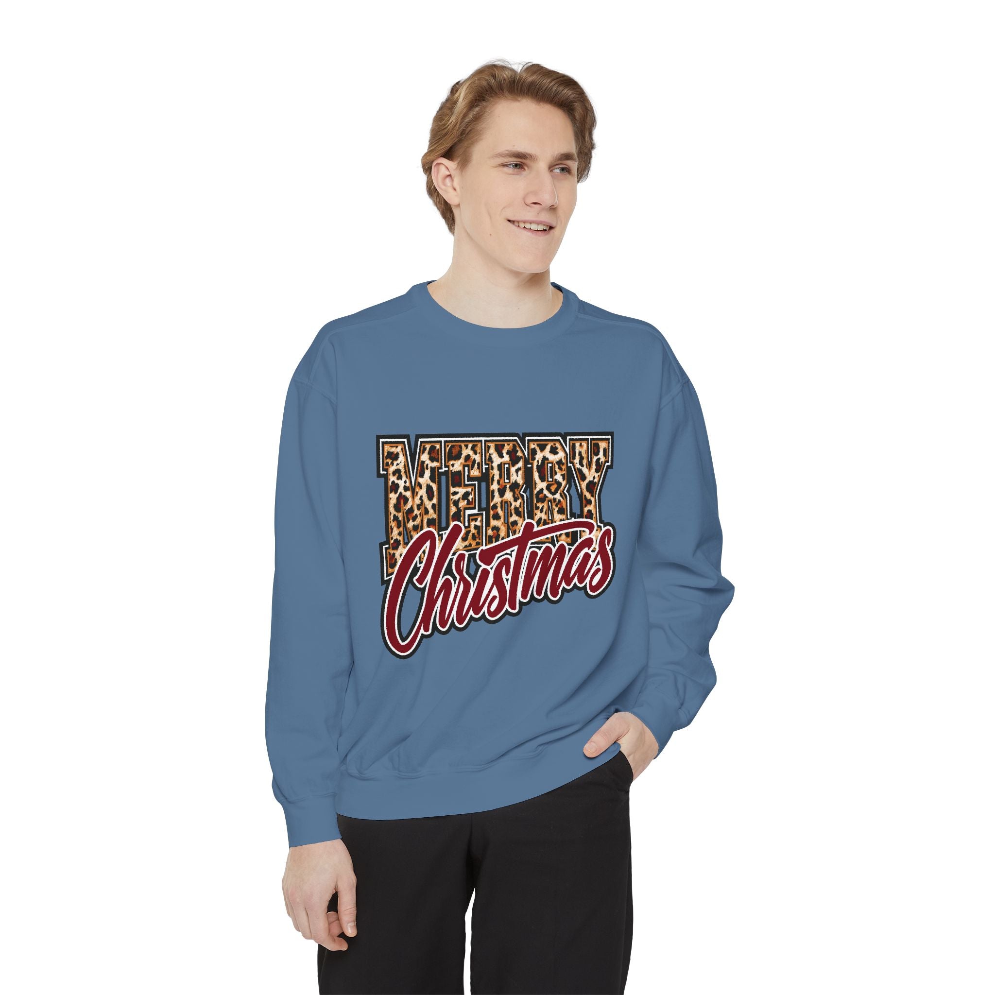 Merry Christmas Leopard Print Sweatshirt, Trendy Holiday Crewneck, Cheetah Lettering Pullover, Festive Gift for Women, Mom or Teacher