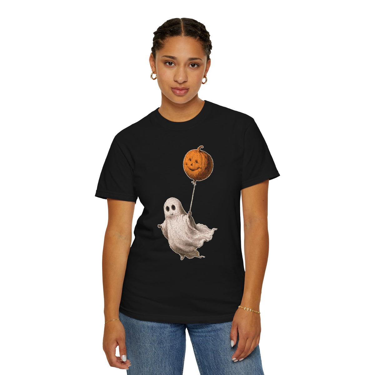 Cute Ghost Halloween Shirt, Pumpkin Balloon Graphic Tee, Vintage Spooky Season Gift for Women, Cozy October Fall Outfit for Ghost Lovers