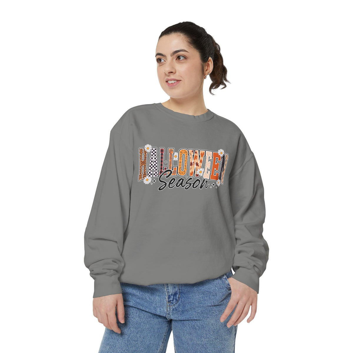 Halloween Season Sweatshirt, Leopard Plaid Pumpkin Letter Pullover, Cute Fall Gift for Women, Spooky October Outfit for Teachers and Moms