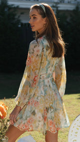 European and American Womens Fashion Printed V Neck Bubble Sleeve Lace Patchwork Large Swing Dress