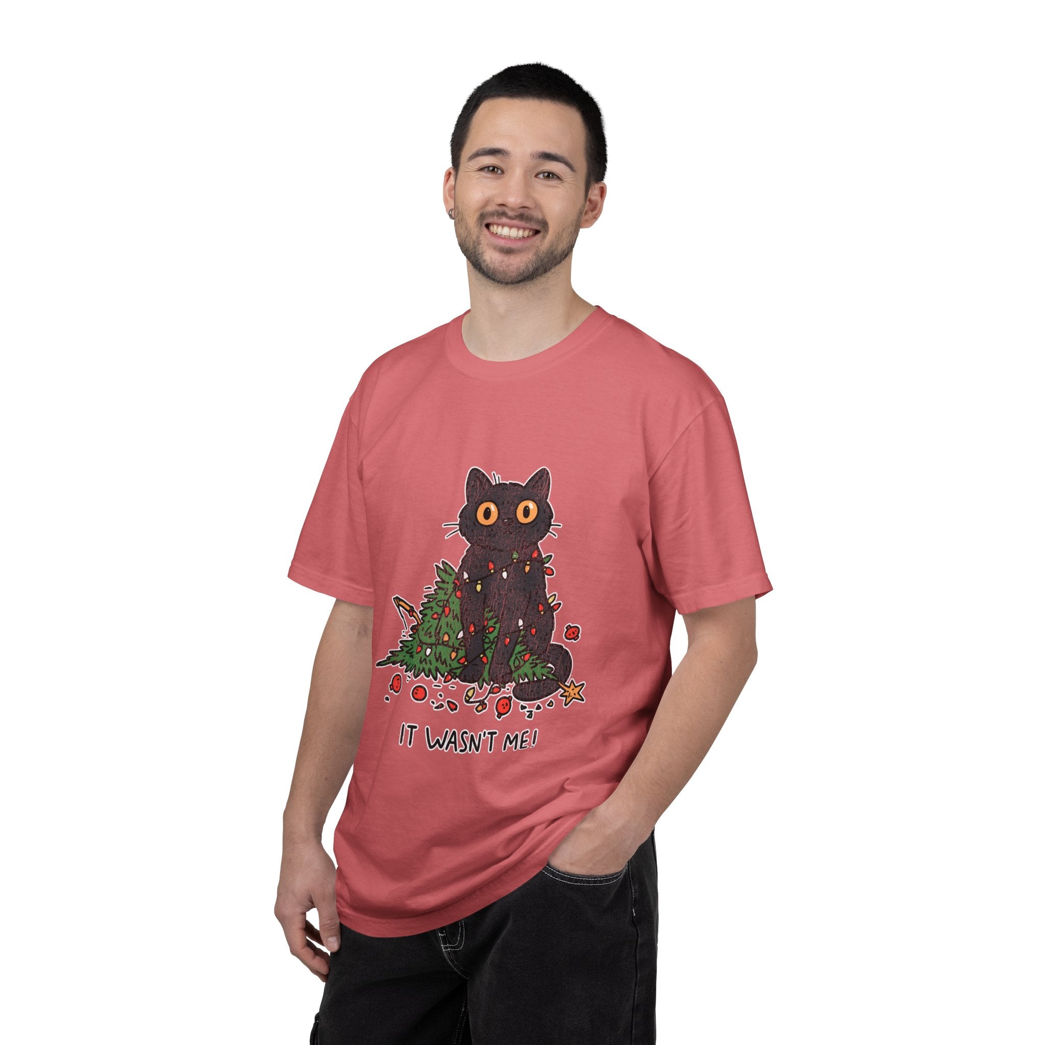 It Wasn't Me Black Cat Christmas Shirt, Funny Holiday T-Shirt, Mischievous Kitty Lights Tee, Gift for Cat Mom, Cat Dad, Christmas Party Top