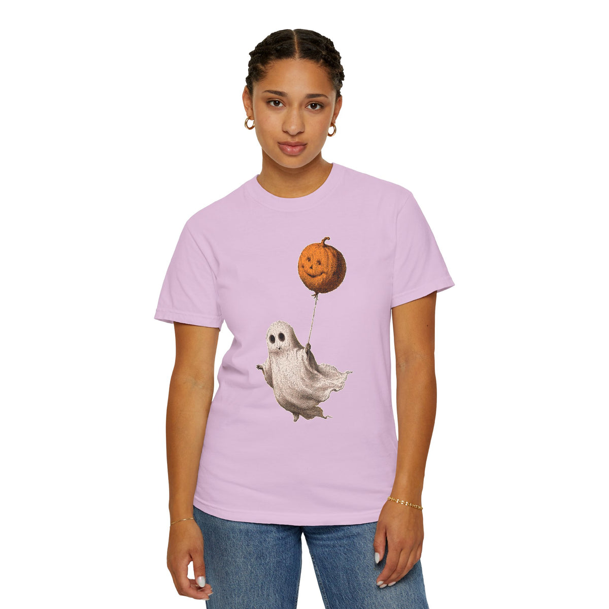 Cute Ghost Halloween Shirt, Pumpkin Balloon Graphic Tee, Vintage Spooky Season Gift for Women, Cozy October Fall Outfit for Ghost Lovers