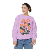 Orange Daisy Graphic Sweatshirt, Retro Floral Pullover for Flower Lovers, Groovy Botanical Top, Cheerful Garden Gift for Women