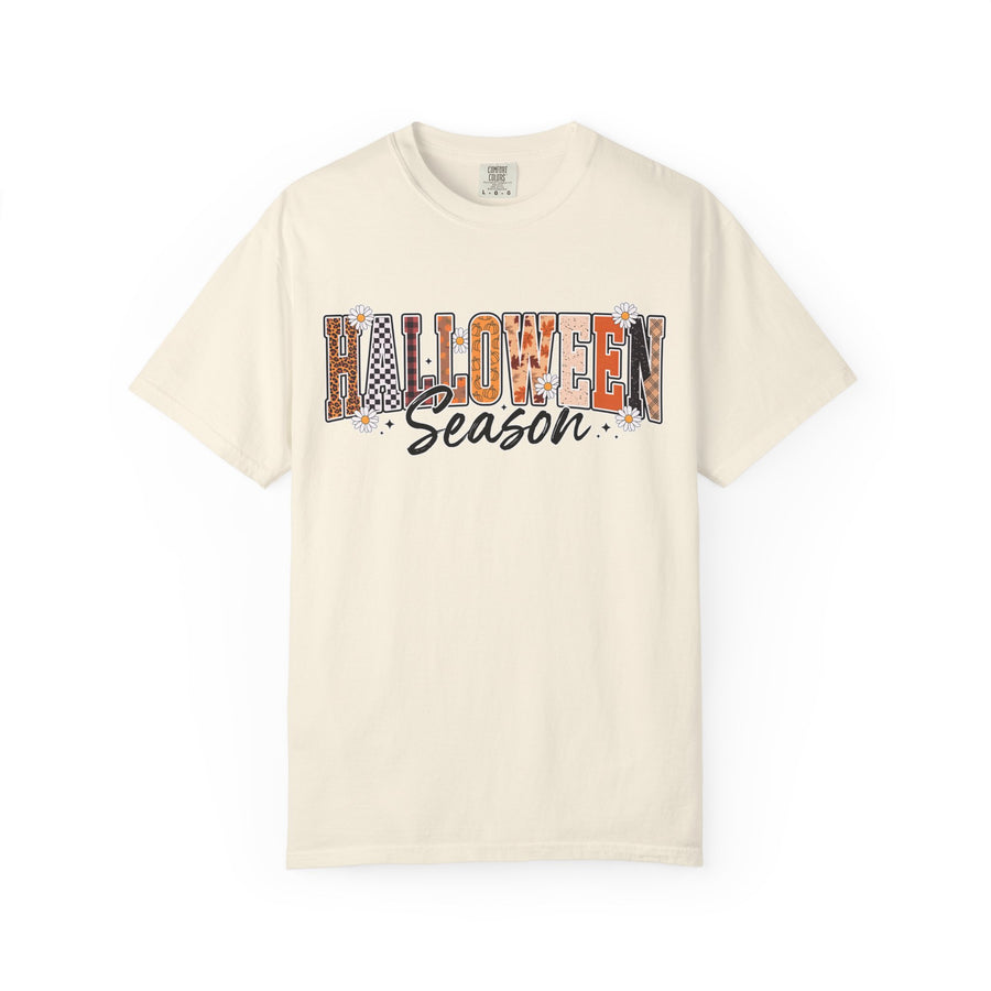 Halloween Season Shirt, Leopard Plaid Pumpkin Letter Graphic Tee, Cute Fall Gift for Women, Spooky October Outfit for Teachers and Moms