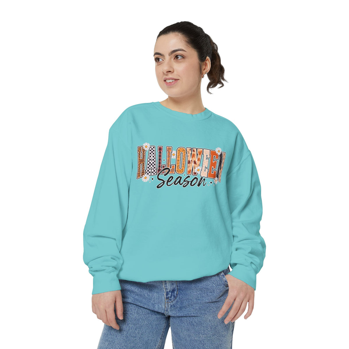 Halloween Season Sweatshirt, Leopard Plaid Pumpkin Letter Pullover, Cute Fall Gift for Women, Spooky October Outfit for Teachers and Moms