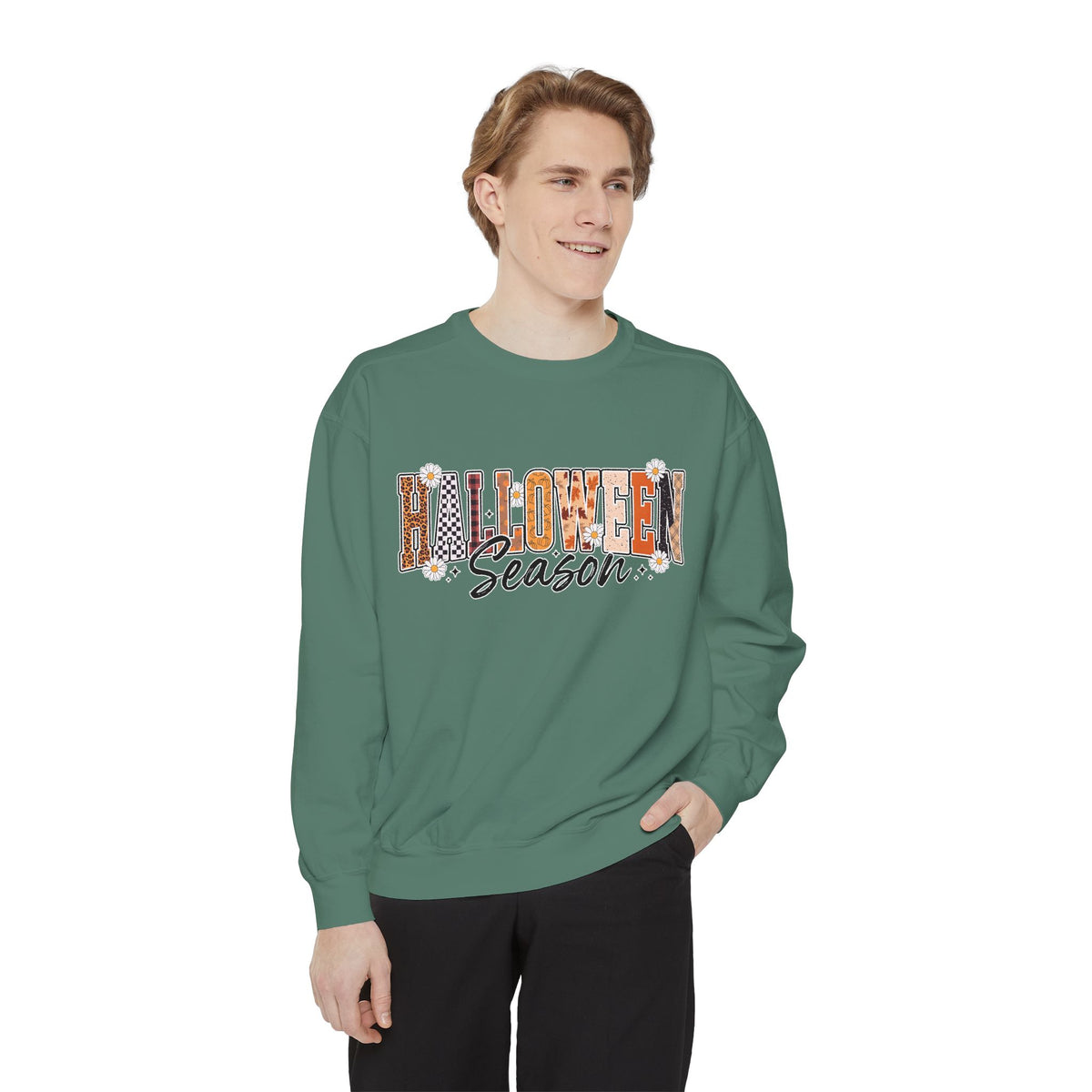 Halloween Season Sweatshirt, Leopard Plaid Pumpkin Letter Pullover, Cute Fall Gift for Women, Spooky October Outfit for Teachers and Moms