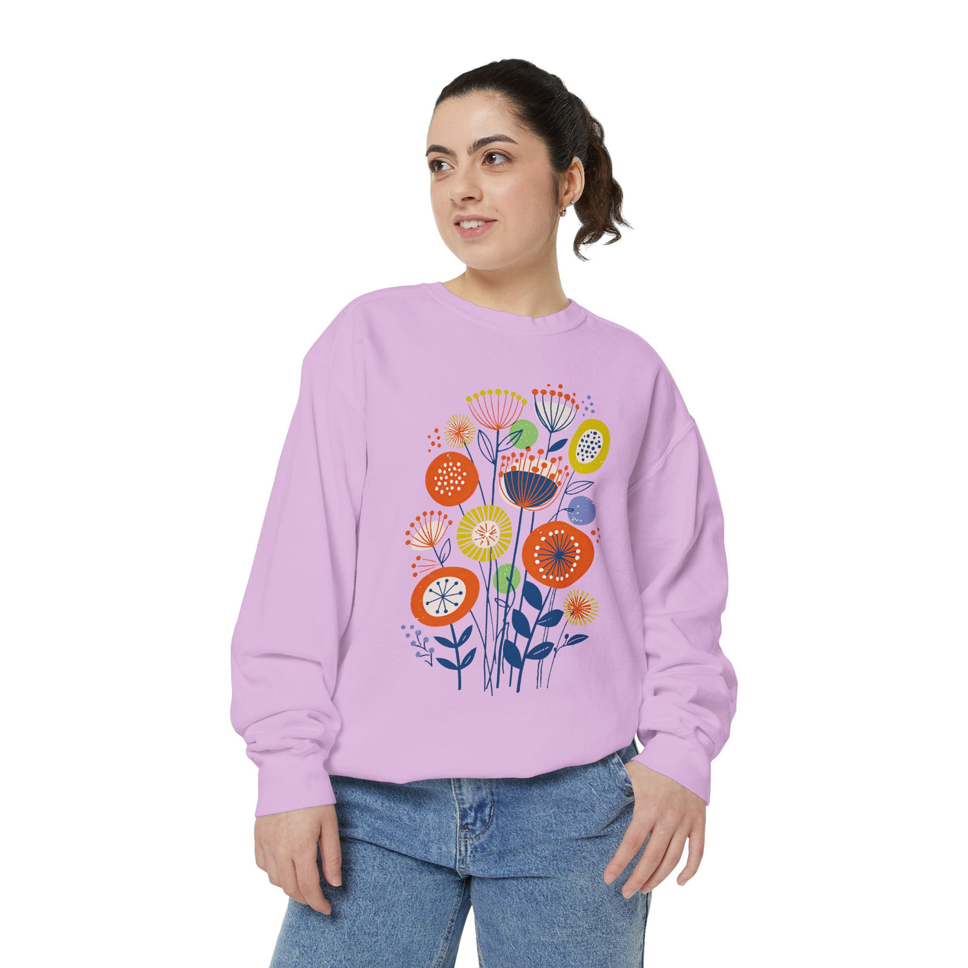 Retro Floral Graphic Sweatshirt, Colorful Botanical Pullover for Flower Lovers, Mid Century Garden Top, Cheerful Nature Gift for Her