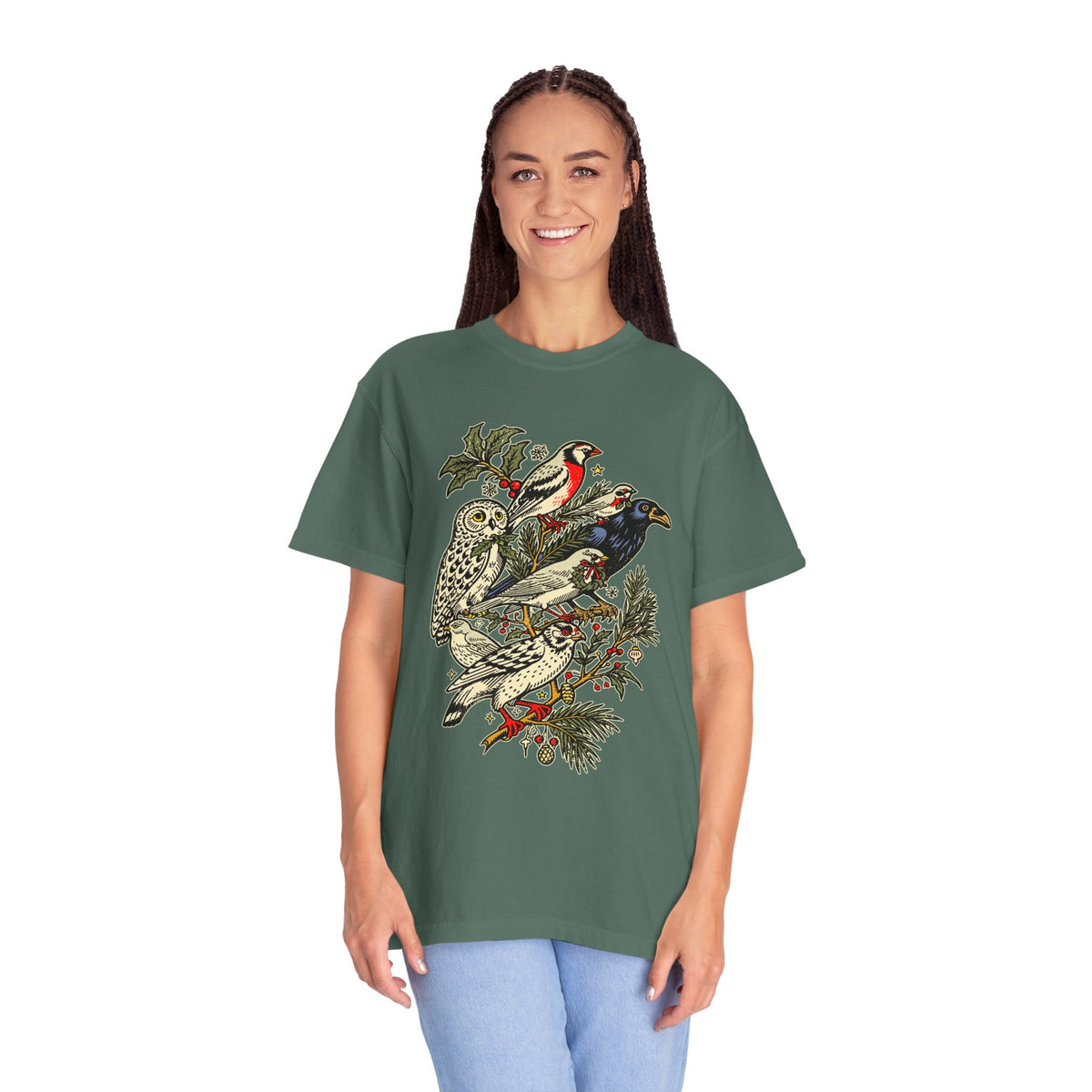 Winter Birds Graphic Shirt, Vintage Woodland T-Shirt for Bird Lovers, Festive Nature Tee, Cozy Christmas Gift for Birdwatchers and Moms