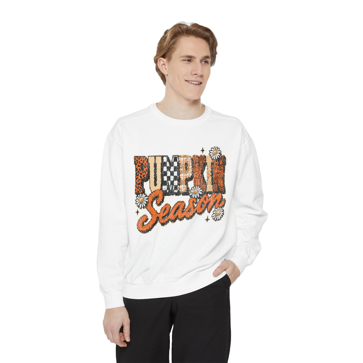 Pumpkin Season Sweatshirt, Retro Leopard Checker Fall Pullover, Cute Autumn Gift for Women, Cozy Thanksgiving October Outfit for Her