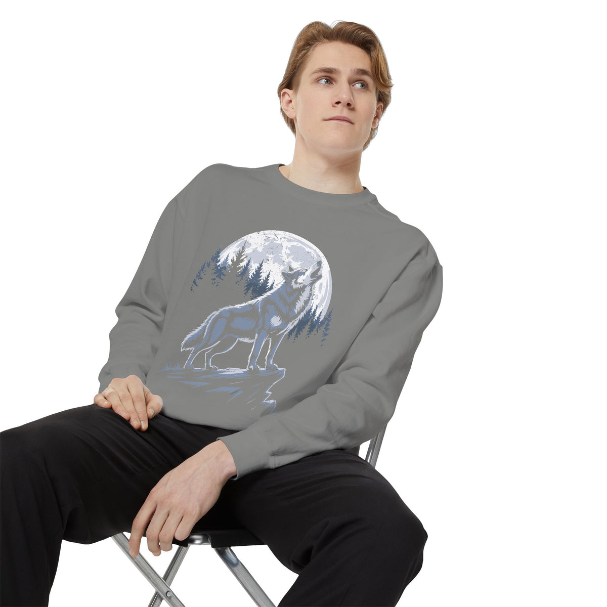Howling Wolf Moon Sweatshirt, Mountain Forest Crewneck, Wildlife Lover Gift, Rustic Wilderness Graphic Cozy Outdoor Pullover Unisex Top