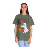 Funny Halloween Ghost Shirt, Where My Boos At Graphic Tee, Spooky Season Drinking Gift for Beer Lover, Fun Adult Costume Party Outfit