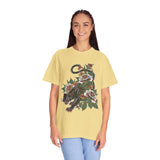 Traditional Panther Graphic Shirt, Floral Tattoo T-Shirt for Men and Women, Old School Big Cat Tee, Alternative Art Gift for Tattoo Fans