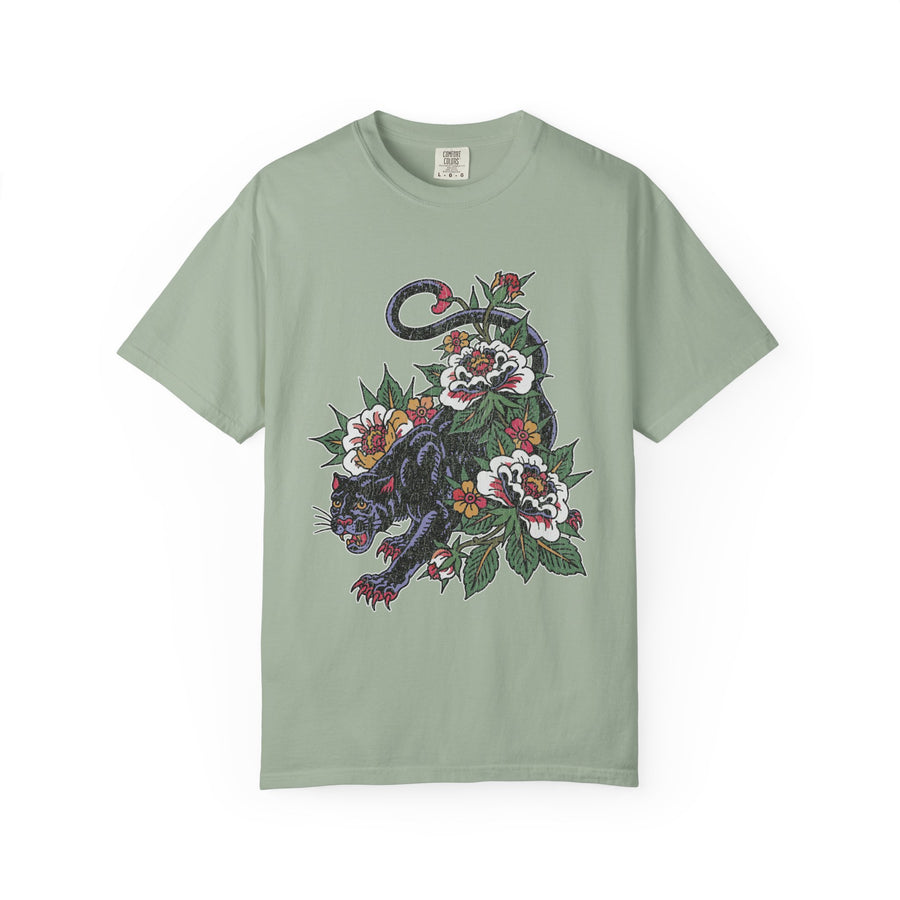 Traditional Panther Graphic Shirt, Floral Tattoo T-Shirt for Men and Women, Old School Big Cat Tee, Alternative Art Gift for Tattoo Fans