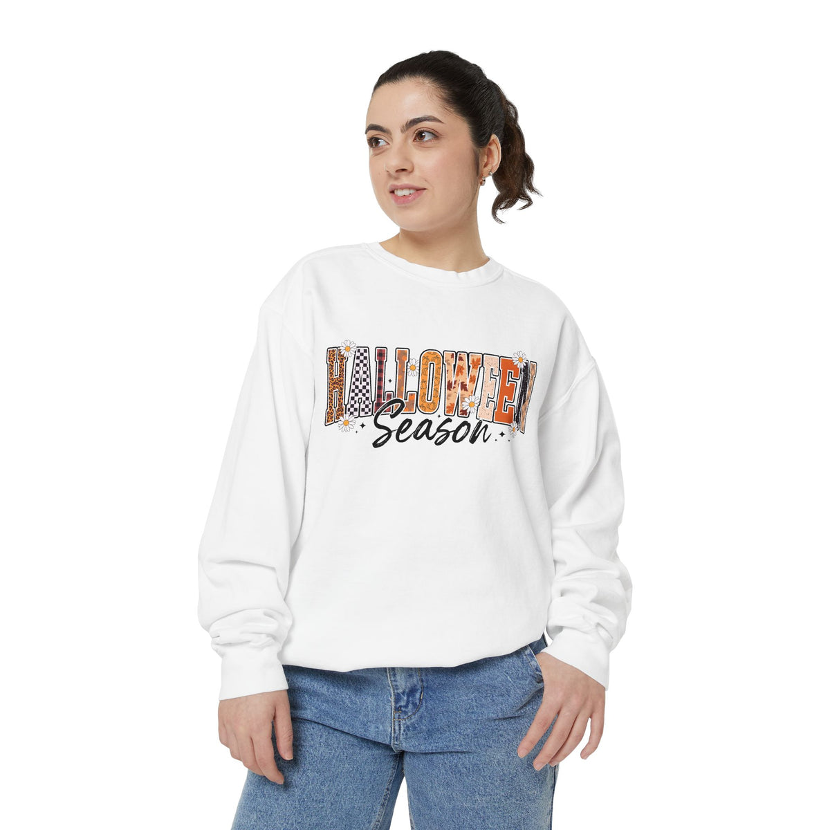 Halloween Season Sweatshirt, Leopard Plaid Pumpkin Letter Pullover, Cute Fall Gift for Women, Spooky October Outfit for Teachers and Moms