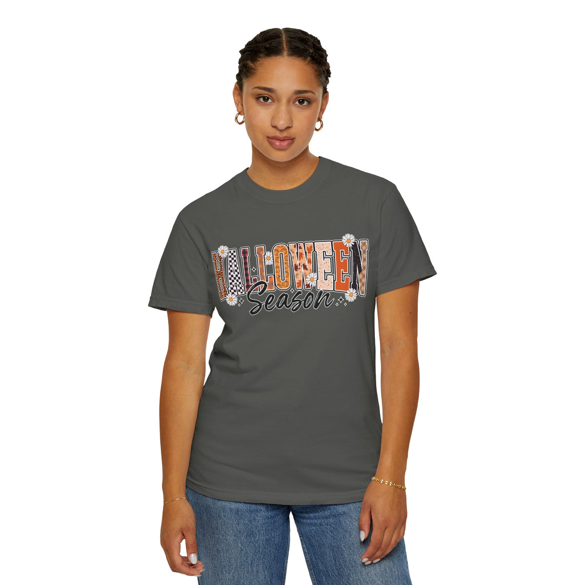 Halloween Season Shirt, Leopard Plaid Pumpkin Letter Graphic Tee, Cute Fall Gift for Women, Spooky October Outfit for Teachers and Moms