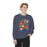 Retro Floral Graphic Sweatshirt, Colorful Botanical Pullover for Flower Lovers, Mid Century Garden Top, Cheerful Nature Gift for Her