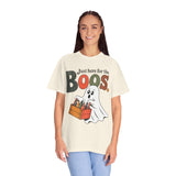 Funny Halloween Ghost Shirt, Where My Boos At Graphic Tee, Spooky Season Drinking Gift for Beer Lover, Fun Adult Costume Party Outfit