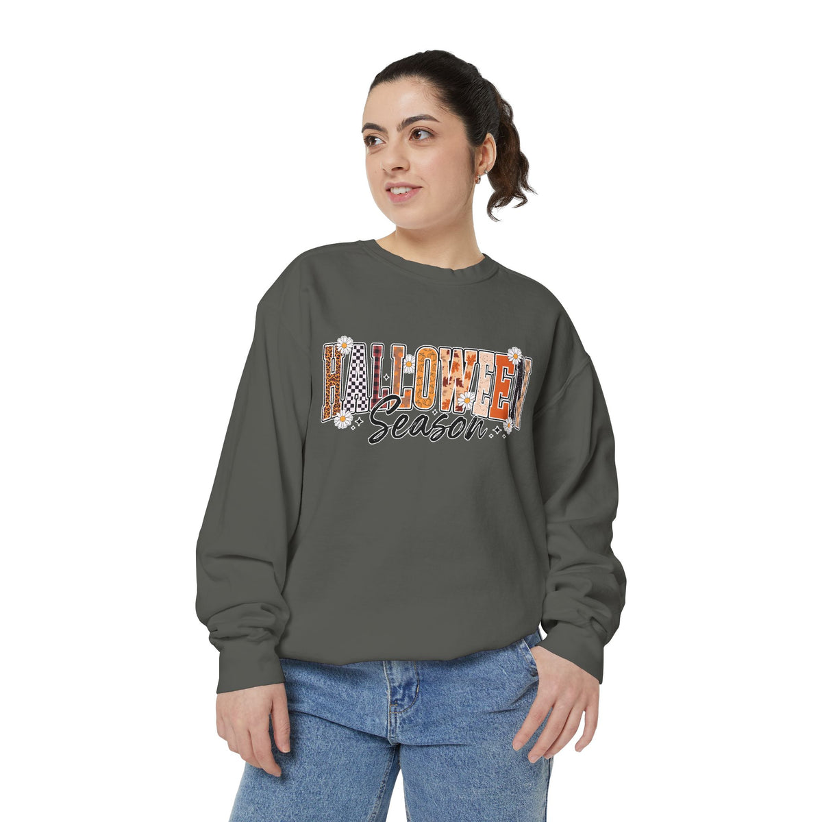 Halloween Season Sweatshirt, Leopard Plaid Pumpkin Letter Pullover, Cute Fall Gift for Women, Spooky October Outfit for Teachers and Moms