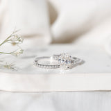 4 Carat Oval Wedding Ring Set with IGI Certified Lab Grown Diamond