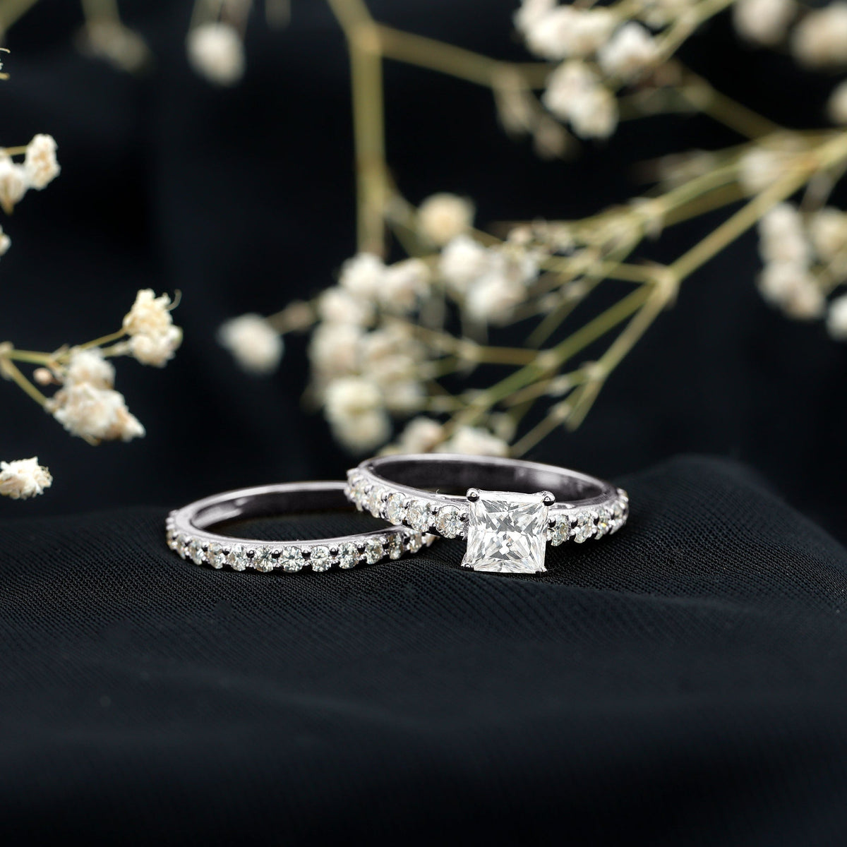 IGI Certified 1 Carat Lab Grown Diamond Princess Cut Engagement Ring with Band