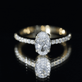 Lab Grown 2 Carat Diamond Oval Engagement Ring with IGI Certificate