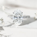5 Carat Big Lab Grown Diamond Oval Engagement Ring with IGI Certificate