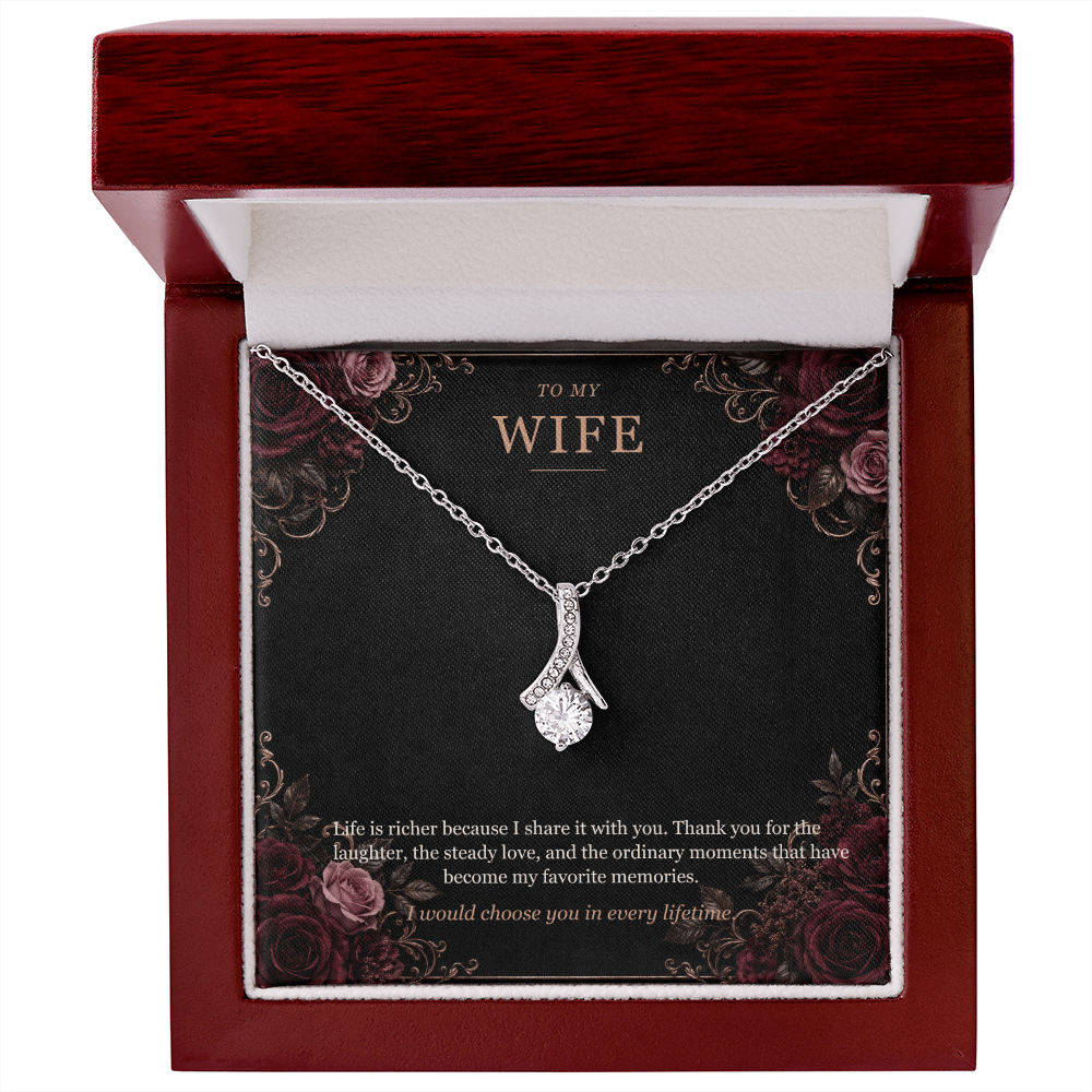 To My Wife Alluring Beauty Necklace